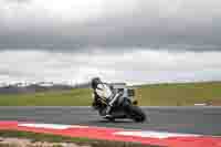 cadwell-no-limits-trackday;cadwell-park;cadwell-park-photographs;cadwell-trackday-photographs;enduro-digital-images;event-digital-images;eventdigitalimages;navarra;no-limits-trackdays;peter-wileman-photography;racing-digital-images;trackday-digital-images;trackday-photos